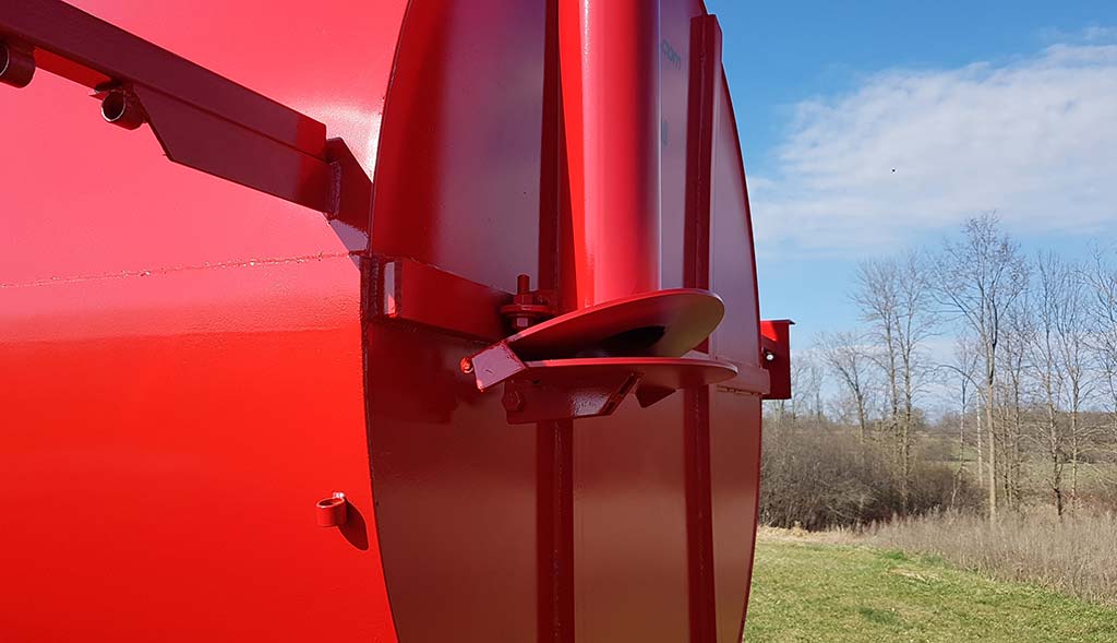 Horstline Manure Tank Trailer Spreading Back View 1